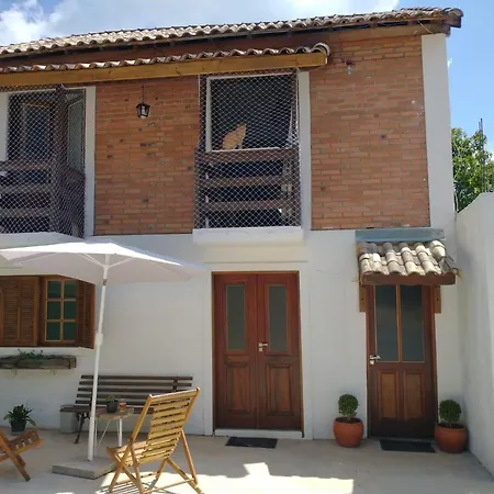 Casa De Tijolinho Hospedagem Apartment Cunha Exterior photo