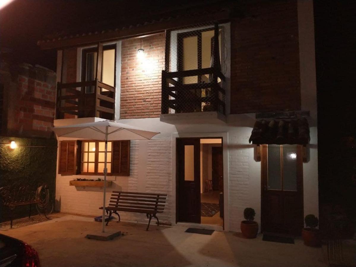 Casa De Tijolinho Hospedagem Cunha