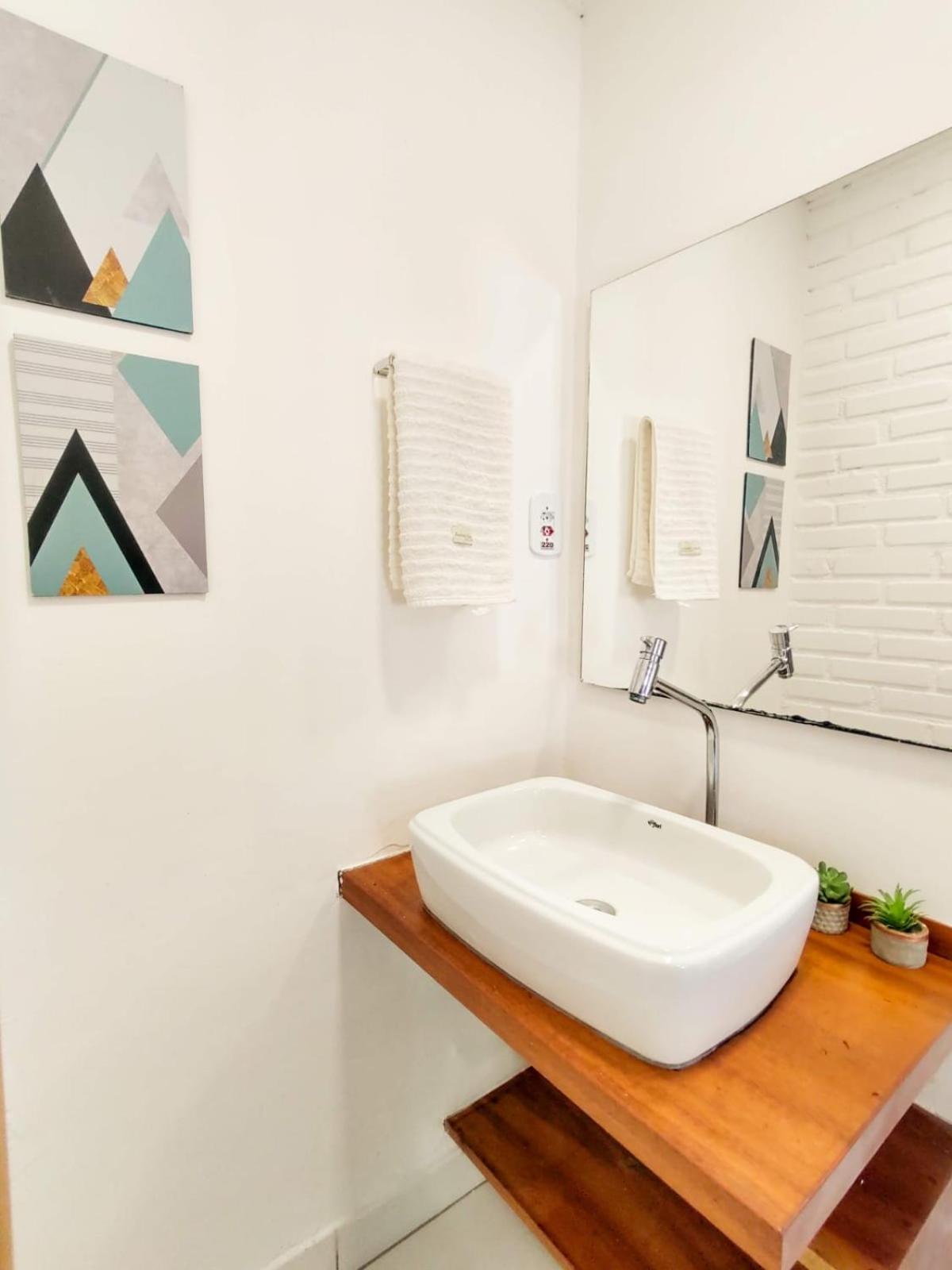 Casa De Tijolinho Hospedagem Apartment Cunha
